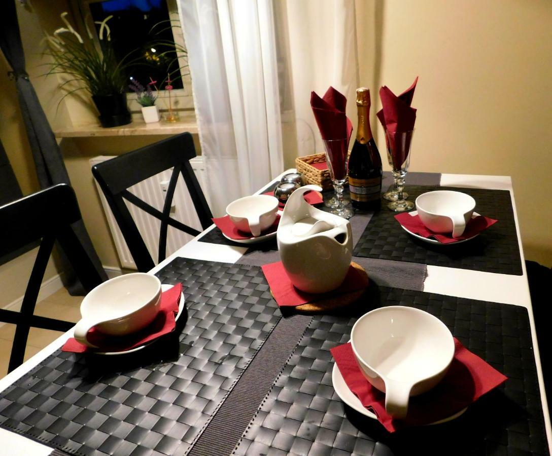 Apartament Pod Trzema Niebieskimi Kaczorami Apartamento Gdańsk Exterior foto